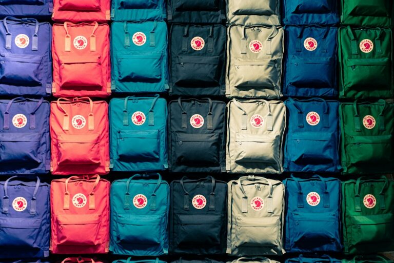 How to Select the Right Carry-On Bag for Your Needs